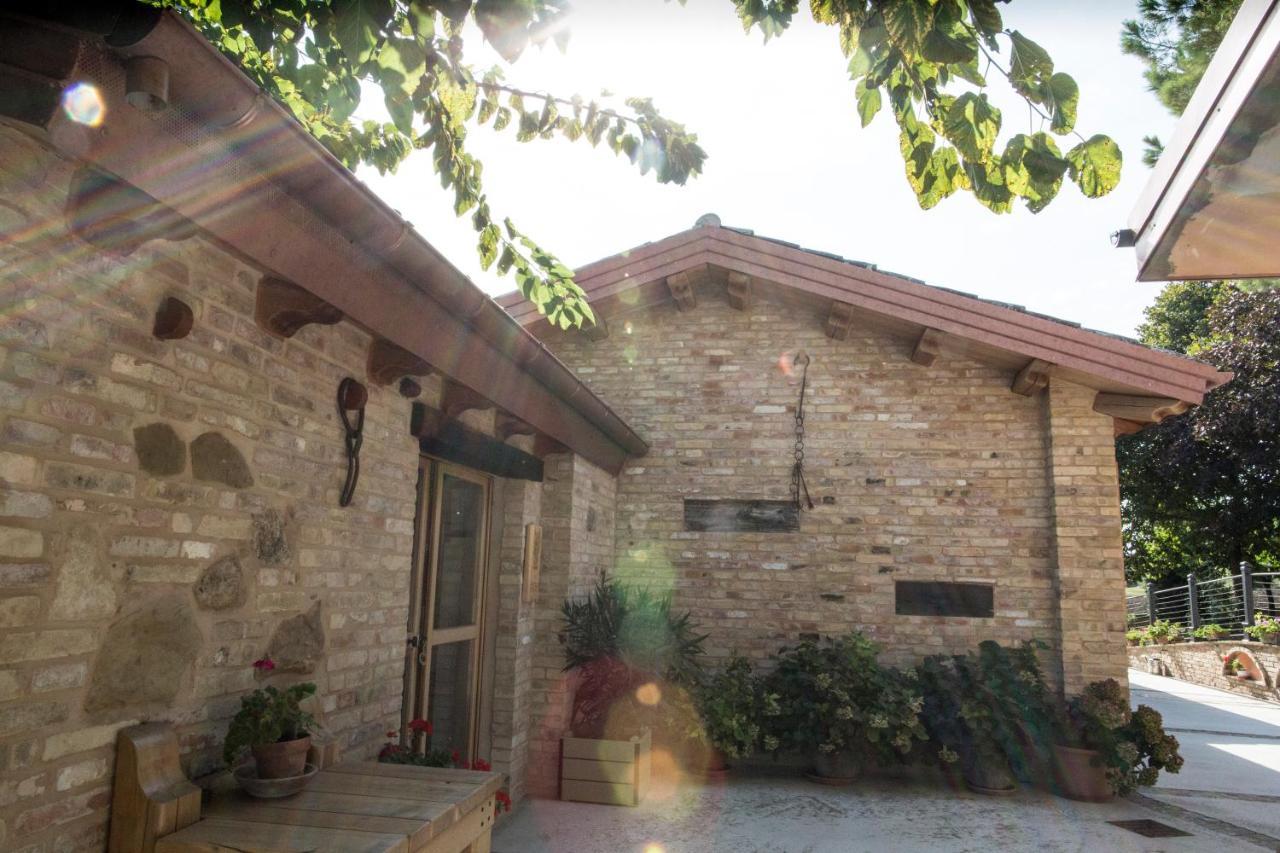 B&B Il Cavallino Чивитанова-Альта Экстерьер фото